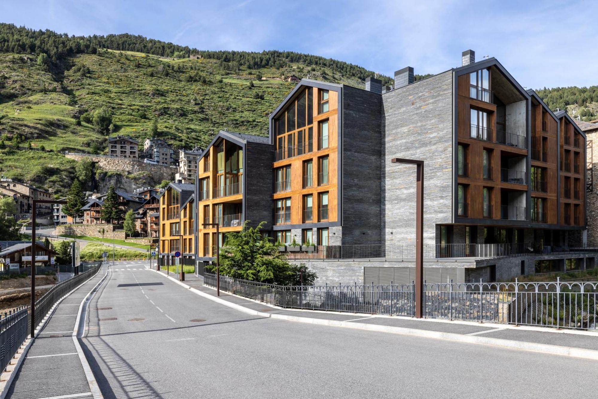 Un Diamante De Montana L A Pie De Pistas De Esqui - Gimnasio - Sauna - Piscina L 6Pax L By Bonesvacances El Tarter Zewnętrze zdjęcie