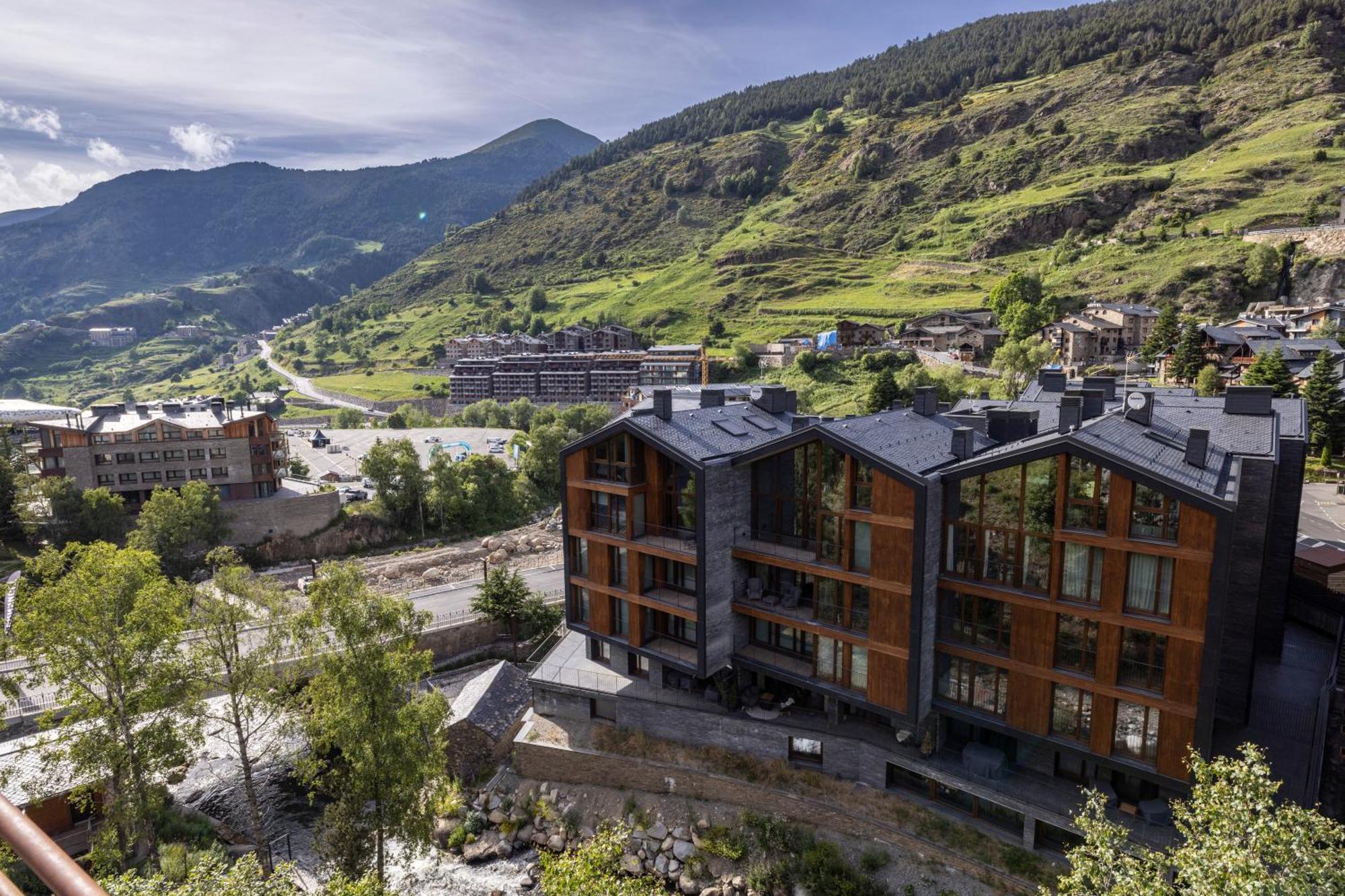 Un Diamante De Montana L A Pie De Pistas De Esqui - Gimnasio - Sauna - Piscina L 6Pax L By Bonesvacances El Tarter Zewnętrze zdjęcie
